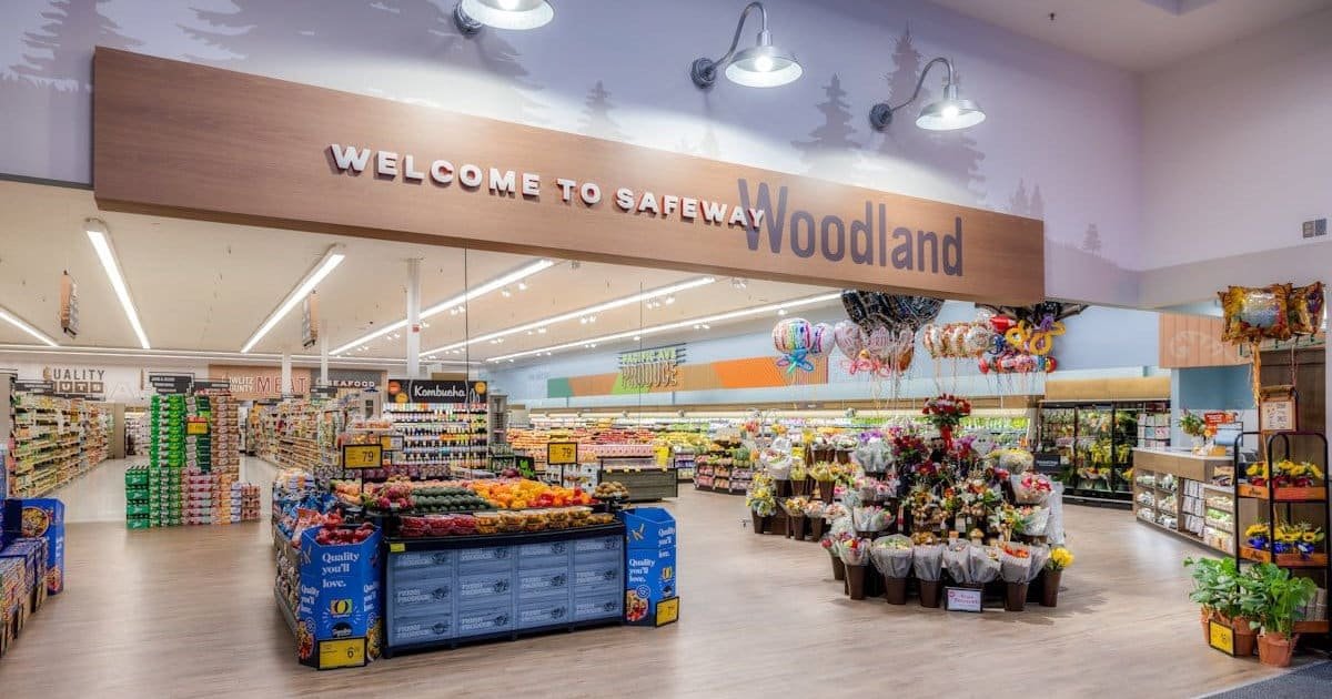 Marketplace Decor