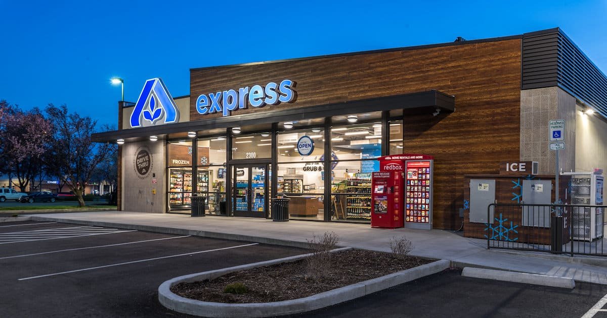 What Does it Take for C-Stores to Successfully Implement a Drive-Thru?